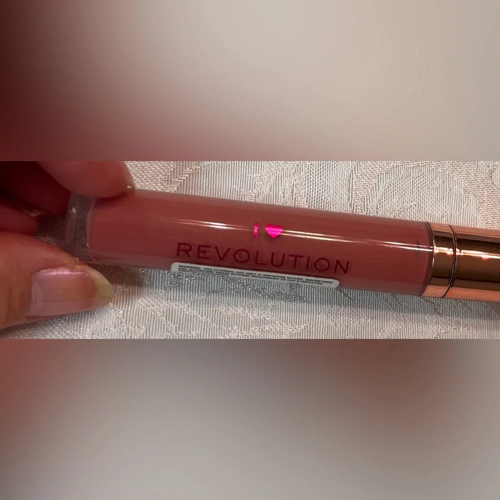 Revolution I Heart Chocolate Lip Gloss NWT